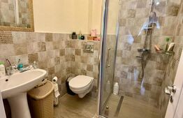 Apartament 3 camere, 66mp, 2 bai, parcare,zona Terra