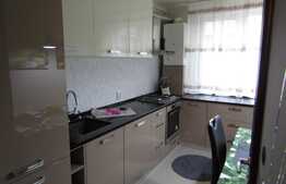 2 camere, 51.92 mp, decomandat, terasa, 2 garaje, zona Grand Hotel Italia