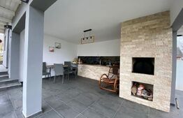 Casa de vacanta cu priveliste catre lac, 213 mp utili, 3500 mp teren cu livada