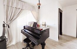 Casă de lux la cheie în Dezmir, 5 camere, teren generos de 1000 mp