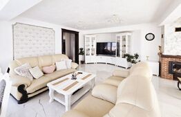 Casă de lux la cheie în Dezmir, 5 camere, teren generos de 1000 mp