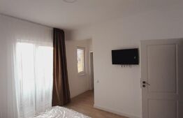 Casa de inchiriat, 5 camere, 120 mp, 3 parcari, zona Chinteni 