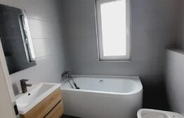 Casa de inchiriat, 5 camere, 120 mp, 3 parcari, zona Chinteni 