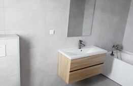 Casa de inchiriat, 5 camere, 120 mp, 3 parcari, zona Chinteni 