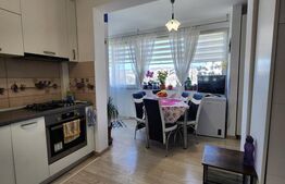 Apartament semidecomandat, 52 mp, lift, parcare subterana, zona Vivo