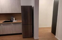 Apartament 3 camere,  70 mp, parcare subteran, zona semi-centrala