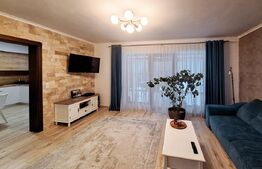 Casa la cheie, Feleacu, 900 mp, cu priveliste spre padure, 3 garaje