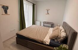 Apartament tip penthouse, cu 3 camere si 2 bai, terasa de 50 mp, zona Marasti