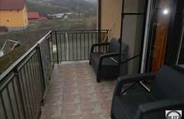 Vanzare 3 camere, 72 mp utili, zona Campului, balcon 11 m, terasa 60 mp, parcare