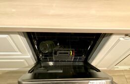 Apartament spatios cu 3 camere, 80 mp, decomandat, zona Kaufland Marasti