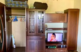 Garsoniera de inchiriat, decomandat,  zona strazii Ciresilori, Zorilor