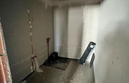 Apartament cu 3 camere, finisat, incalzire in pardoseala, 58 mp, zona Vivo