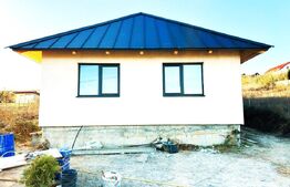 Casa 3 dormitoare, Campenesti, pe un singur nivel, cu priveliste