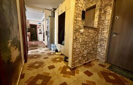 Apartament 3 camere, 67mp, gradina 117, boxa, parcare, zona Stejarului