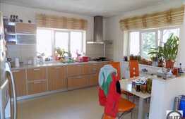 Apartament inedit cu piscina privata, 4 camere, 200 mp, mobilat modern, imobil nou, 2 parcari, zona Expo Transilvania