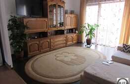 De vanzare apartament 3 camere, 74 mp, parcare, terasa, zona strazii Campului!