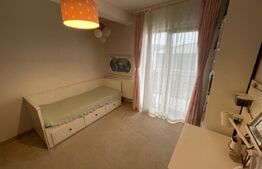 Casa cu 5 camere, zona de case, 275 mp de teren, zona Crizantemelor