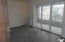 Vanzare mansarda cu 2 camere, 39 mp, zona strazii Stejarului!