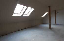 Apartament la mansarda 3 camere, 70 mp, zona strazii Eroilor! 