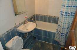 Apartament de vanzare cu 3 camere, 66 mp, decomandat, zona BRD,cu loc de parcare