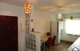 Apartament de vanzare cu 3 camere, 66 mp, decomandat, zona BRD,cu loc de parcare