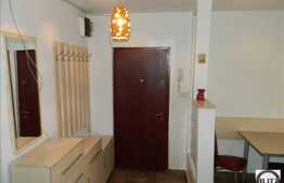 Apartament de vanzare cu 3 camere, 66 mp, decomandat, zona BRD,cu loc de parcare