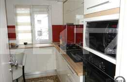 3 camere, decomandat, 70 mp, boxa la subsol, loc de parcare, zona Calea Floresti