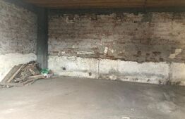 Casa de vanzare, cu 7 camere, 350 mp u & 2850 mp teren