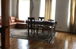 Casa de vanzare, cu 7 camere, 350 mp u & 2850 mp teren