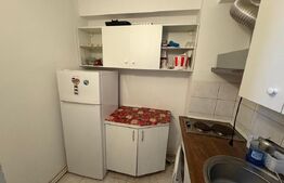 Apartament cu 3 camere, parcare, zona Calea Turzii
