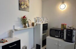 Apartament cu 3 camere, parcare, zona Calea Turzii