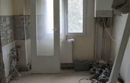 De vanzare apartament cu 4 camere, 72 mp, semifinisat , zona Profi