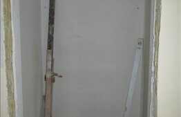 De vanzare apartament cu 4 camere, 72 mp, semifinisat , zona Profi