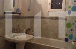 3 camere, decomandat, 76 mp, boxa la subsol, zona strazii Plopilor