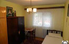 Apartament de vanzare cu 3 camere, decomandate, 65 mp, cu garaj