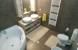 3 camere, 120 mp, scara interioara, parcare, zona liceului Edmond Nicolau