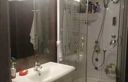 3 camere, 120 mp, scara interioara, parcare, zona liceului Edmond Nicolau