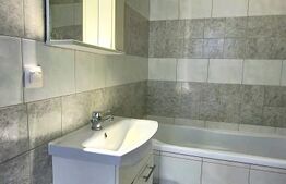 Apartament cu 2 camere, etajul 1, parcare, zona Florilor/Kik