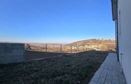 Casă Individuală de Vânzare în Ansamblu Privat – 176 mp