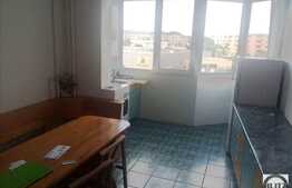 Apartament 2 camere, 49 mp, decomandat, boxa subsol, zona strazii Fabricii