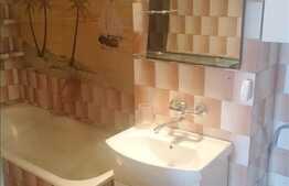 Apartament 2 camere, 49 mp, decomandat, boxa subsol, zona strazii Fabricii