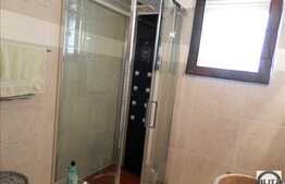 De vanzare apartament 4 camere, 120 mp, 2 locuri de parcare, zona centrala!