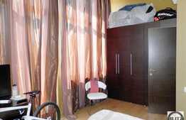 De vanzare apartament 4 camere, 120 mp, 2 locuri de parcare, zona centrala!