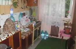 Vanzare apartament 3 camere, 68 mp, garaj, boxa, zona strazii Alexandru Vlahuta