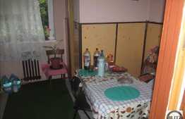 Vanzare apartament 3 camere, 68 mp, garaj, boxa, zona strazii Alexandru Vlahuta