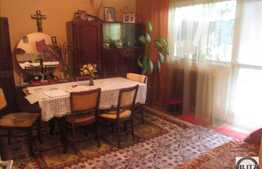 Vanzare apartament 3 camere, 68 mp, garaj, boxa, zona strazii Alexandru Vlahuta