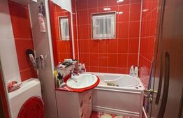 Apatament 3 camere renovat, zona 13 Decembrie