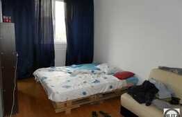 Vanzare apartament cu 3 camere, 75 mp, terasa 80 mp, loc parcare