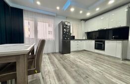 Apartament 2 camere, 56 mp, gradina, parcare, etaj intermediar, zona Vivo