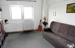 Vanzare apartament 4 camere, decomandat, 81.5 mp utili, zona Big